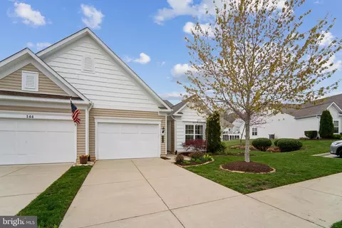 142 Hyannis Pl, Fredericksburg, VA 22406