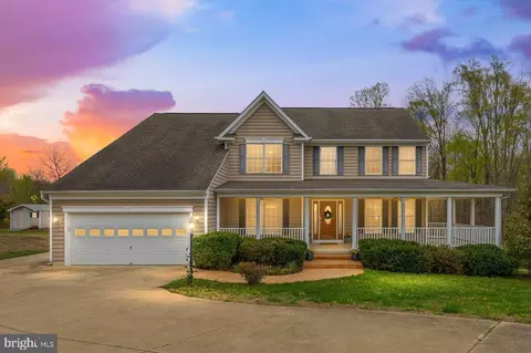 29 Cedarview Ct, Fredericksburg, VA 22406