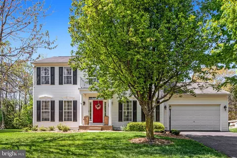 123 Hunton Dr, Fredericksburg, VA 22405