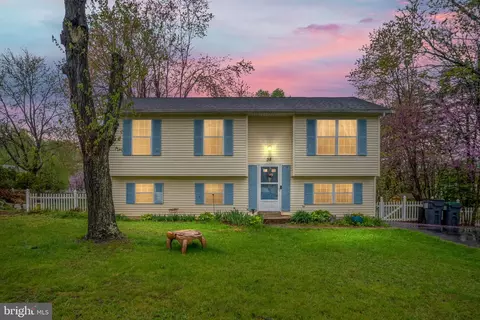 38 Buck Rd, Stafford, VA 22556