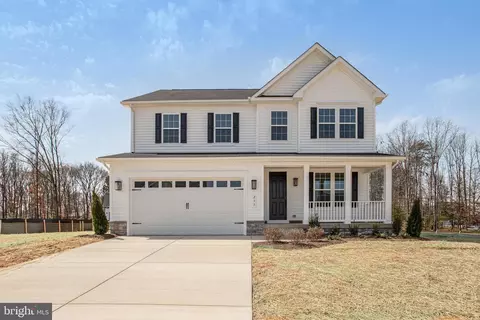 233 Camwood Ct, Fredericksburg, VA 22405