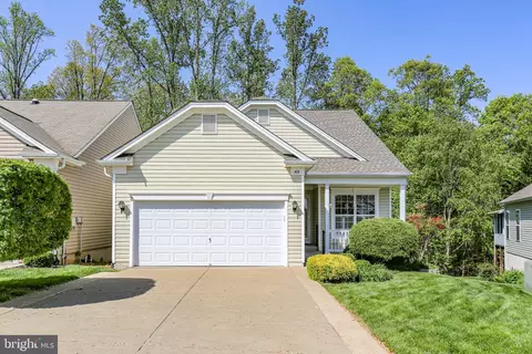 414 Bridgewater Cir, Fredericksburg, VA 22406
