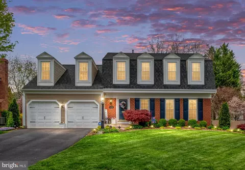 34 Cathedral Ln, Stafford, VA 22554