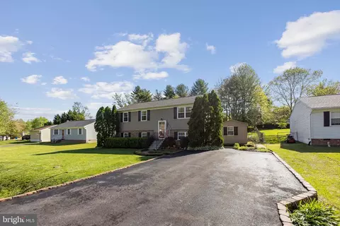 86 Vista Woods Rd, Stafford, VA 22556