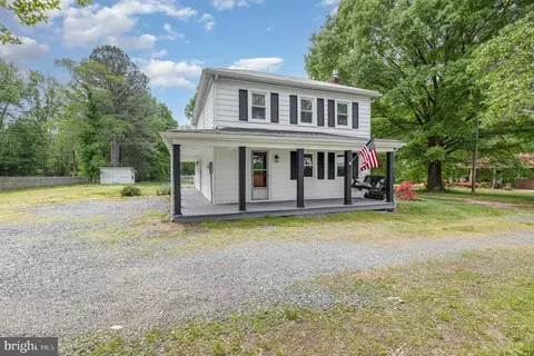 1030 White Oak Rd, Fredericksburg, VA 22405