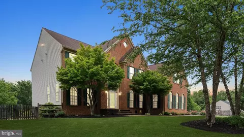 76 High Ridge Dr, Stafford, VA 22554