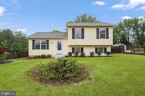 66 Vista Woods Rd, Stafford, VA 22556