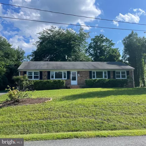 207 Ridgemore St, Fredericksburg, VA 22405
