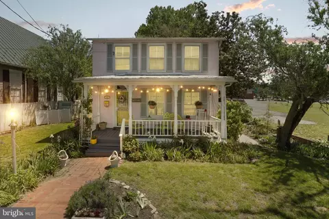 100 Cambridge St, Fredericksburg, VA 22405