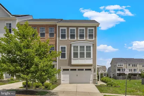 419 Foxglove Way #106, Stafford, VA 22554