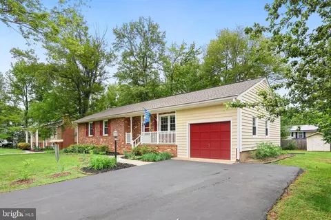 309 Camden Dr, Fredericksburg, VA 22405