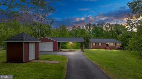 47 Old Farm Rd, Fredericksburg, VA 22406