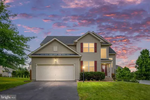 6 Ivy Spring Ln, Fredericksburg, VA 22406