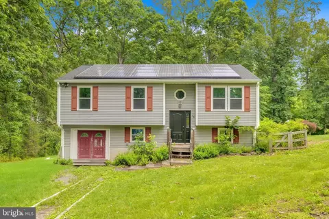 16 Ryland Rd, Stafford, VA 22556