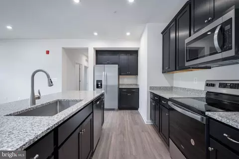 19 Artemisia Way #101, Stafford, VA 22554