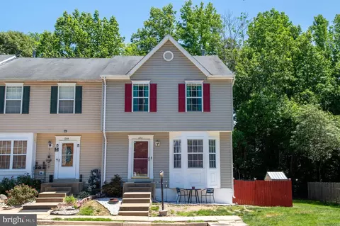 1211 Kings Crest Dr, Stafford, VA 22554