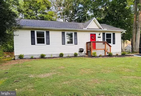 608 Tacketts Mill Rd, Stafford, VA 22556