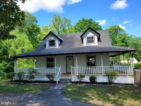 2 Craftsman Ct, Stafford, VA 22554