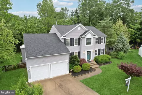 11 Chelsea Ct, Stafford, VA 22554