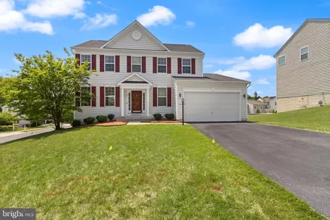 26 Colemans Mill Dr, Fredericksburg, VA 22405
