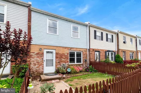 53 Bristol Ct, Stafford, VA 22556
