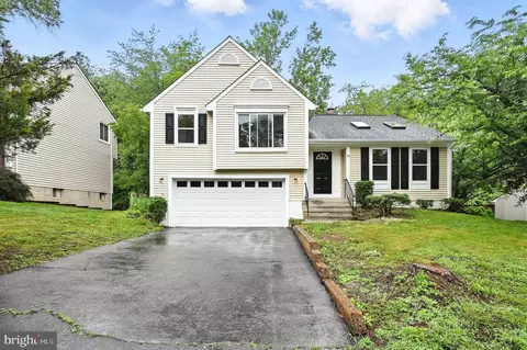 10 Lawhorn Rd, Stafford, VA 22554