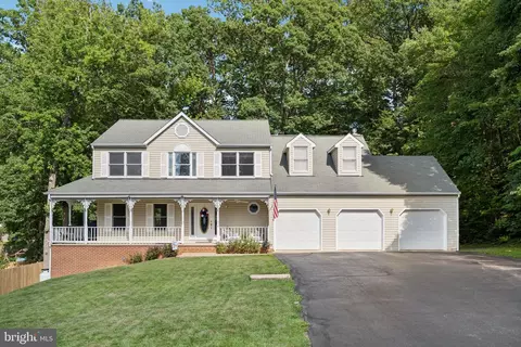 5 Alvin Ct, Stafford, VA 22556