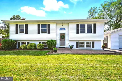 112 Meadow Ln, Stafford, VA 22556