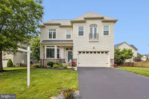 40 Manorwood Dr, Fredericksburg, VA 22406