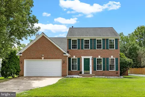 8 Westchester Ct, Stafford, VA 22554