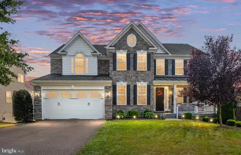 18 Elm St, Stafford, VA 22554