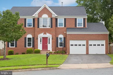 7 Devonshire Ln, Stafford, VA 22554