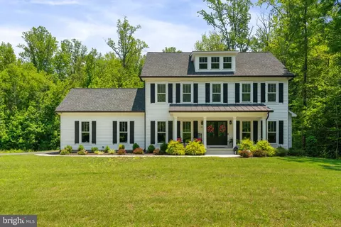 30 Melvin Dr, Fredericksburg, VA 22406