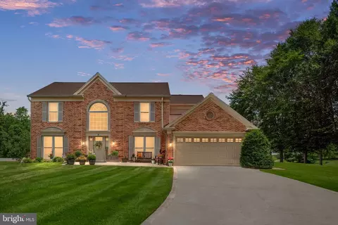 9 Teri Lyn Ct, Fredericksburg, VA 22406