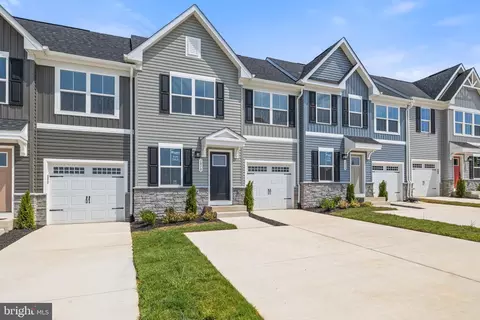 1010 1007c Sweetheart Dr #IMMEDIATE DELV, Fredericksburg, VA 22406