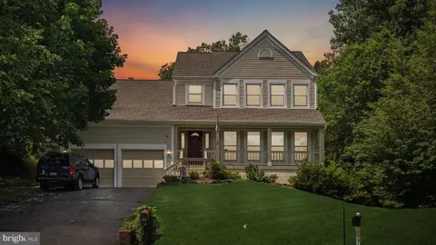 29 Puritan Pl, Stafford, VA 22554