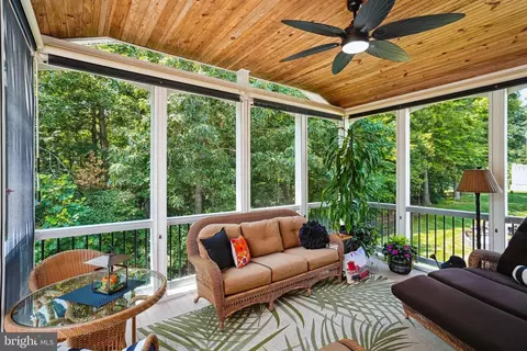 34 Battery Point Dr, Fredericksburg, VA 22406