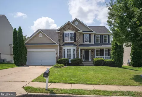 3 Neabsco Dr, Fredericksburg, VA 22405