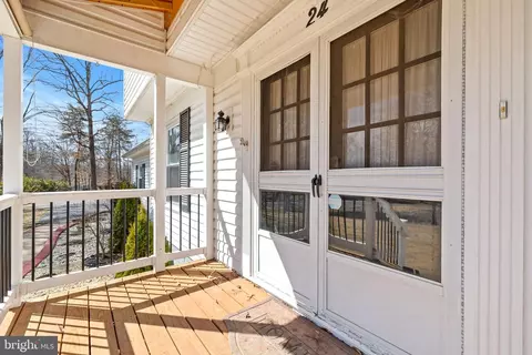 Exterior - 24 Ruby Dr, Stafford, VA 22556 photo 5 of 14