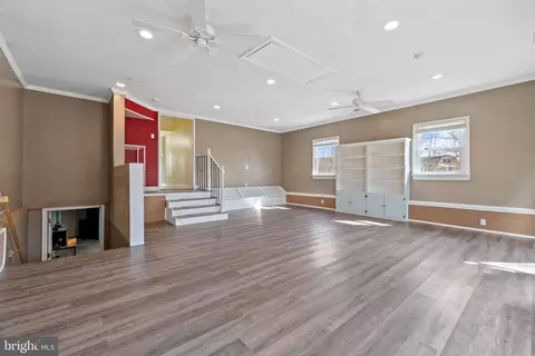 Living - 24 Ruby Dr, Stafford, VA 22556 photo 5 of 7