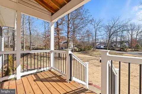 Exterior - 24 Ruby Dr, Stafford, VA 22556 photo 6 of 14