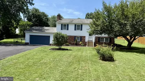 91 Vista Woods Rd, Stafford, VA 22556