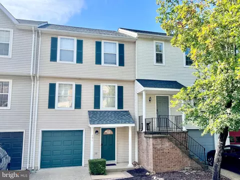 406 Shaw Ct, Fredericksburg, VA 22405