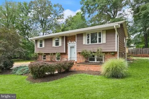 3 Hickory Ln, Stafford, VA 22556