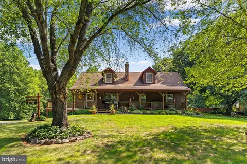 108 Tacketts Mill Rd, Stafford, VA 22556