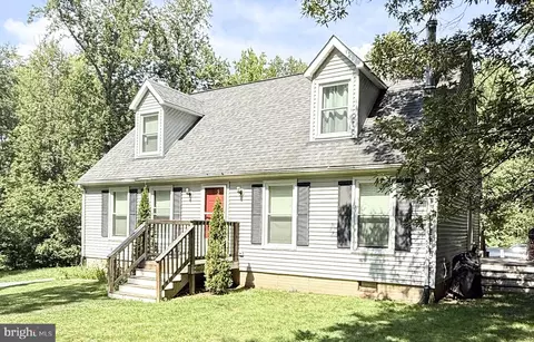 110 Wood Rd, Stafford, VA 22554