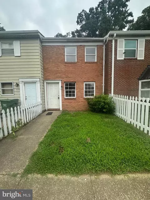807 Bellows Ave, Fredericksburg, VA 22405