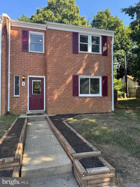 1 Oak Dr, Stafford, VA 22554