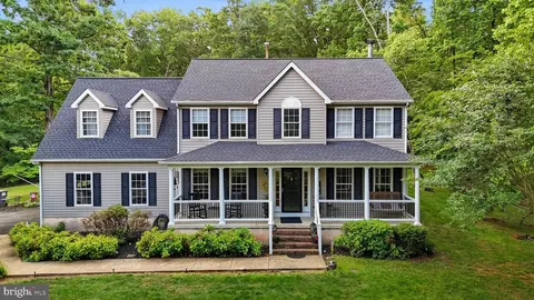 42 Amsonia Ct, Stafford, VA 22556