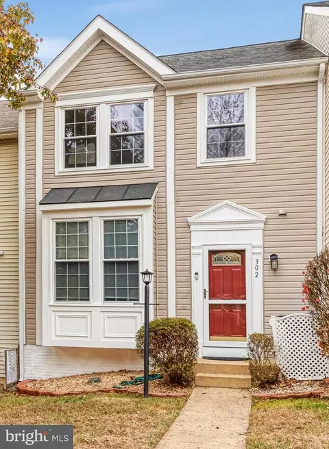 302 Pinnacle Dr, Stafford, VA 22554